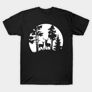 Deer under the moonlight T-Shirt